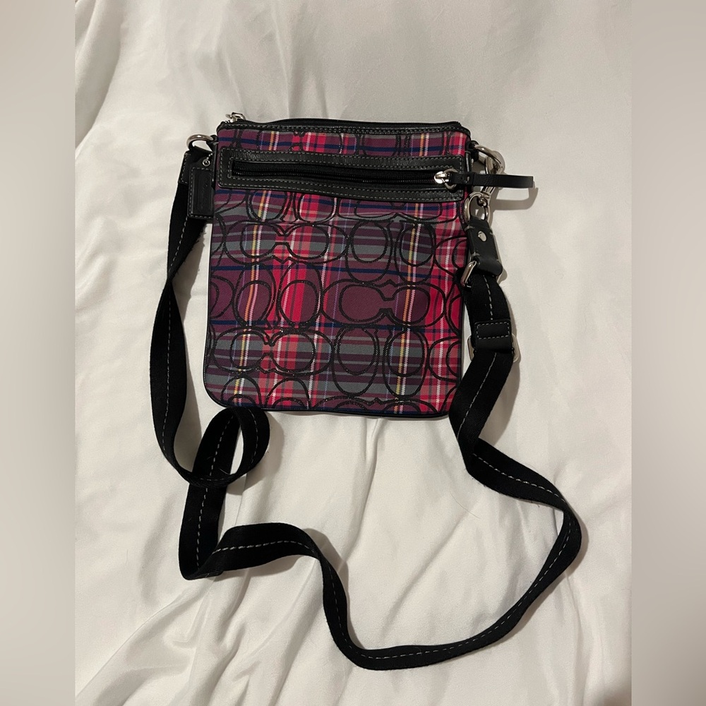 Mint Condition Vintage Coach Crossbody